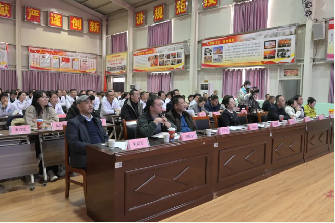 1766741080715627.png 企业微信截图_17667323628703.png